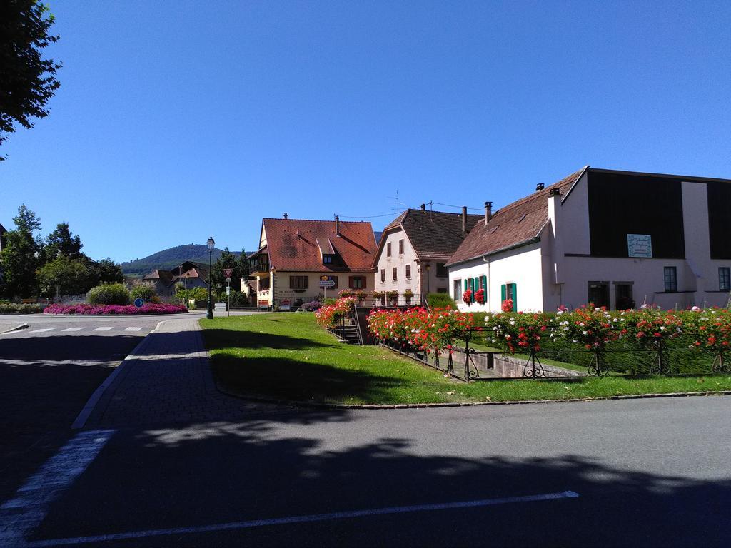 Gites & Camping On The Route Des Vins 베아카임 외부 사진